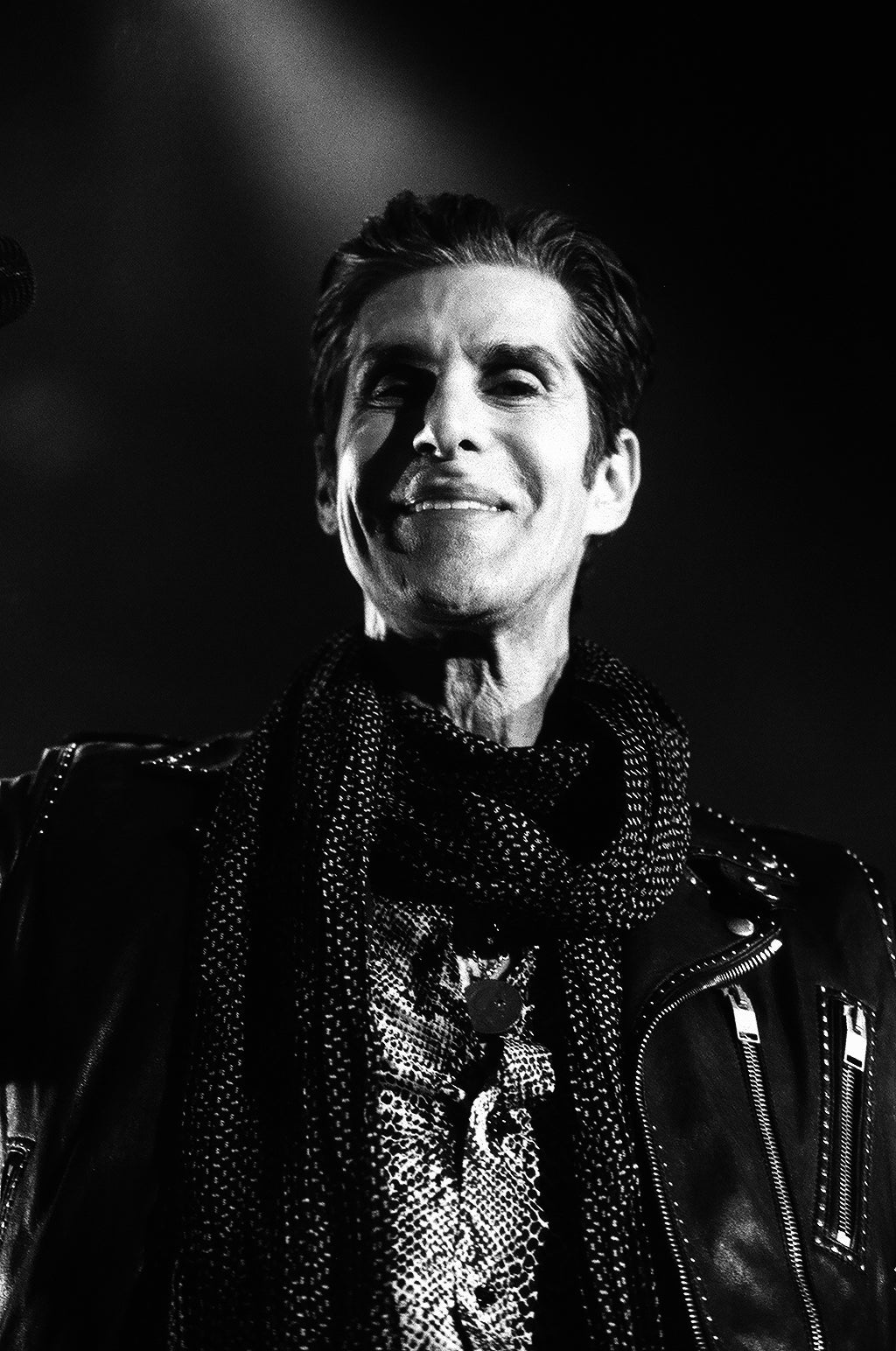 Perry Farrell (4) 8x10 loose print
