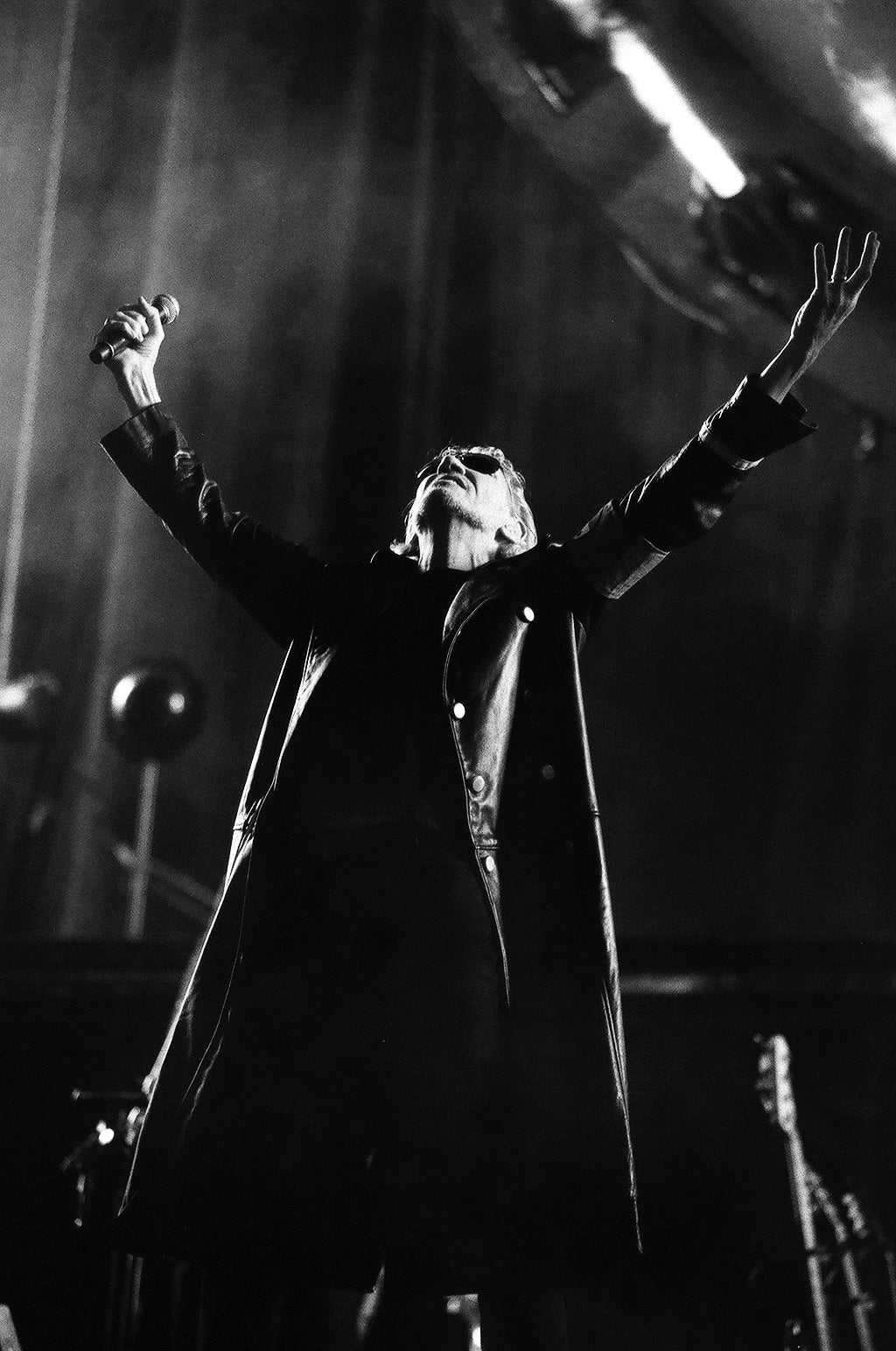 Roger Waters Framed Rock Art 16x20 – Dog Daze Photo